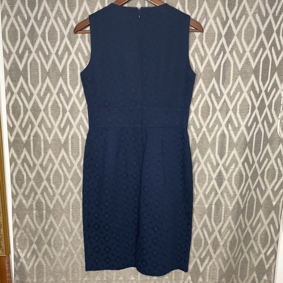 Eliza J Dress Sleeveless Navy Bow Neckline w/ Three Gold Buttons Cocktai… - Picture 2 of 4